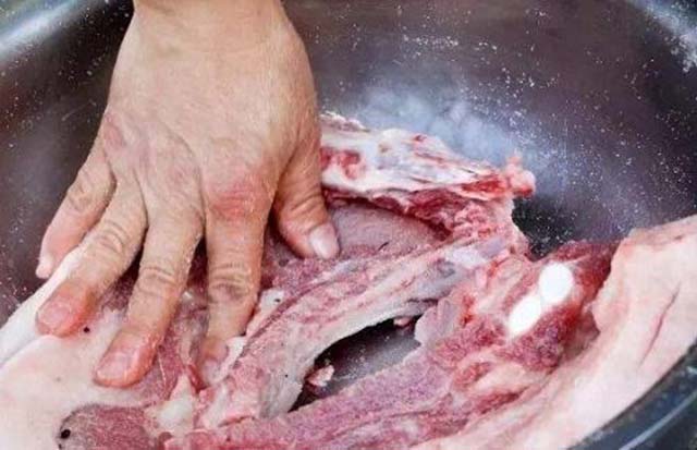 Mẹo bảo quản thịt lợn không cần tủ lạnh, để 1 tháng vẫn không sợ hỏng - 1