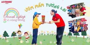 Tặng quà cho các trẻ em tại Trường Tiểu học Bảo Thuận 